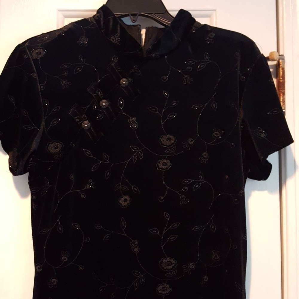 Black velvet dress